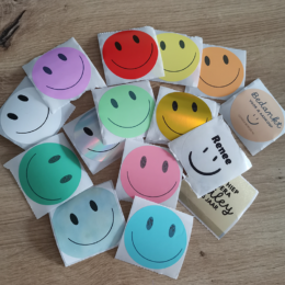 Traktatie sticker met naam | Kaarten | 8 stuks