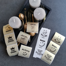 Traktatie sticker met naam | Happy Smile | 8 stuks